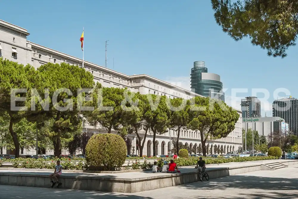 Vista exterior de Apartamento de alquiler en Madrid con Aire acondicionado, Calefacción y Amueblado