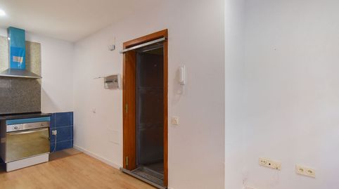 Foto 2 de Piso en venta en C/ Doctor Ullés, Ca n'Aurell, Terrassa