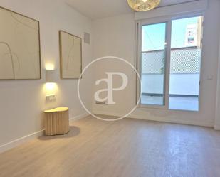 Living room of Flat for sale in  Valencia Capital  with Air Conditioner, Heating and Terrace