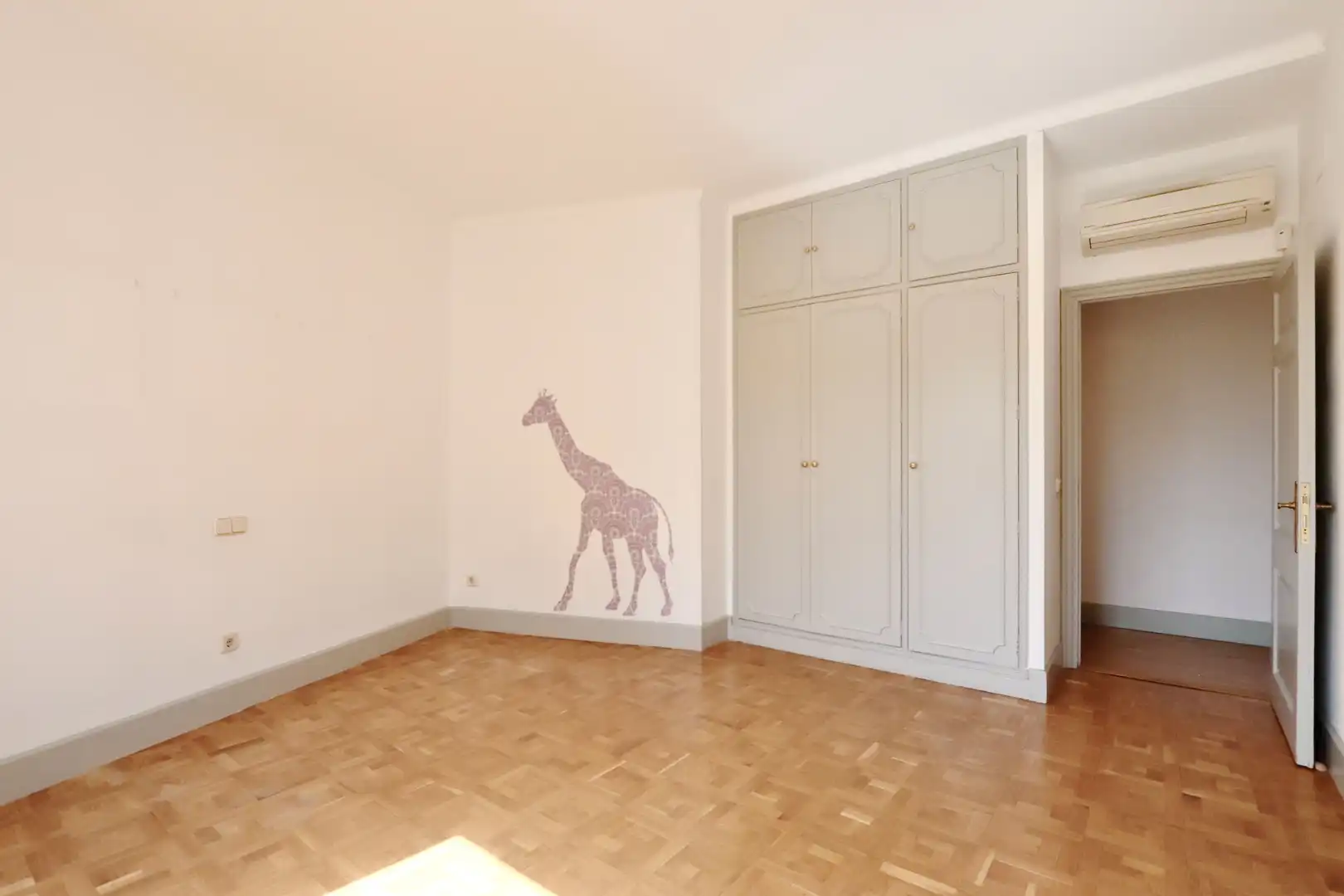 Wohnung zur Miete in Calle de Carbonero y Sol, El Viso