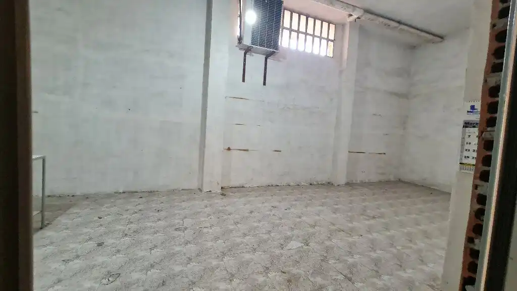 Local de alquiler en  Logroño con Aire acondicionado