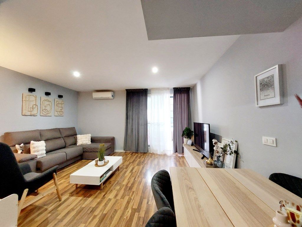 Sala d'estar de Casa adosada en venda en Badajoz Capital