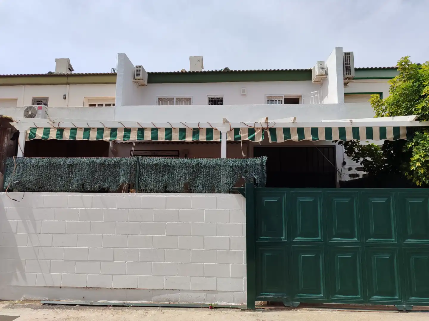 Exterior view of Detached homes for sale in Elche / Elx  with Air Conditioner, Heating and Terrace