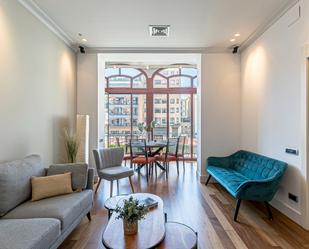 Sala d'estar de Pis de lloguer en  Barcelona Capital amb Aire condicionat, Calefacció i Moblat