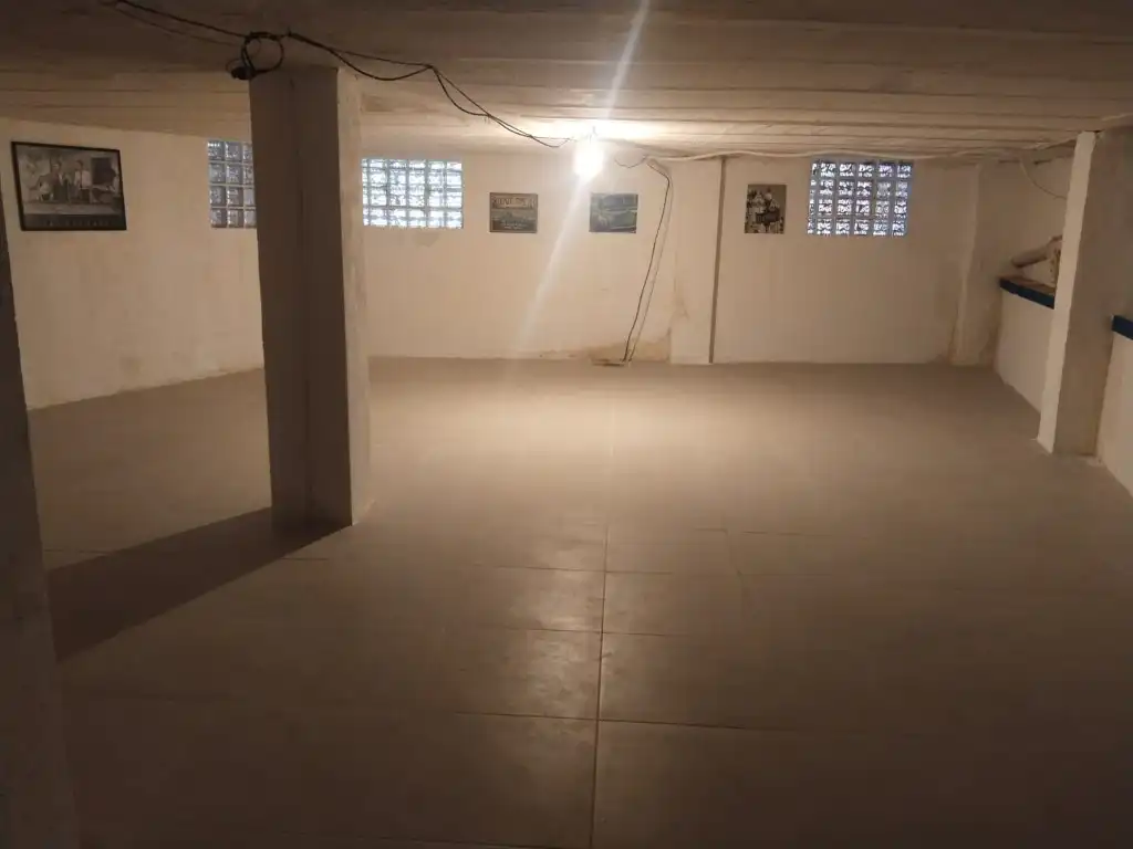 Nave industrial en venta en Pego