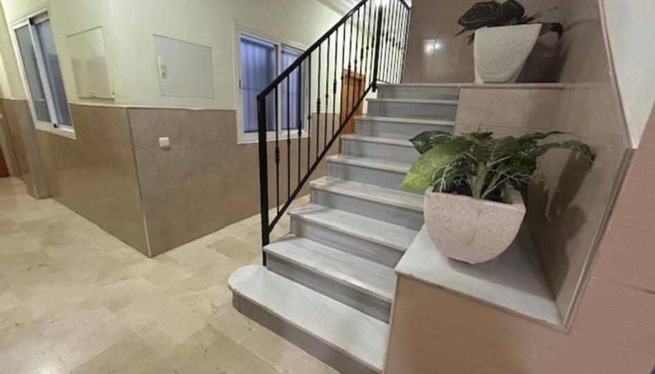 Foto 1 de Piso en venta en Maria Guerrero, Roquetas Pueblo, Almería