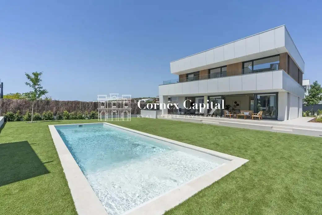 Maison avec piscine à vendre à PEPE DE GARRAF (D'EN)