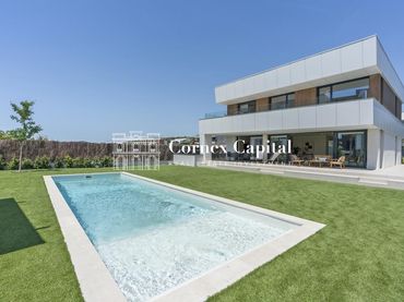 Casa con piscina in vendita a PEPE DE GARRAF (D'EN)