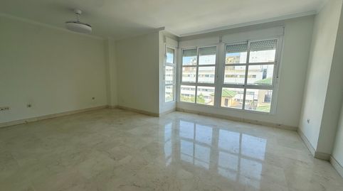 Foto 2 von Wohnung zur Miete in Asdrúbal - Bahía Blanca, Cádiz Capital