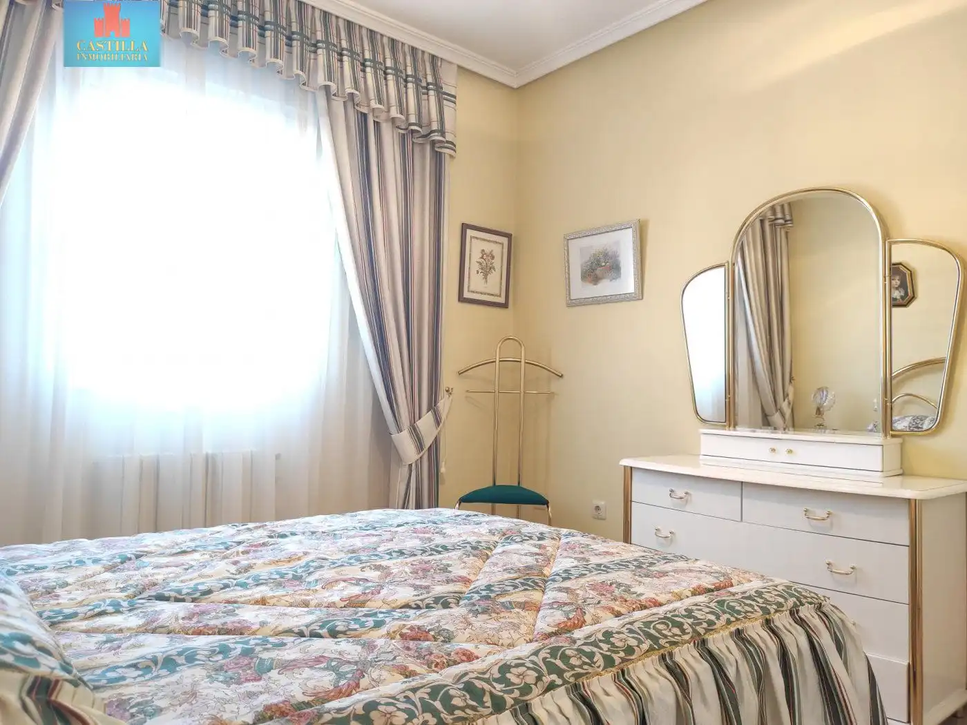 Bedroom of Flat for rent in Ávila  with Heating, Storage room and Furnished