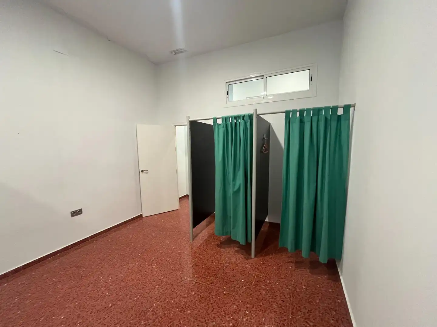Business premises to rent in Avenida BUENOS AIRES 32, imagen 15