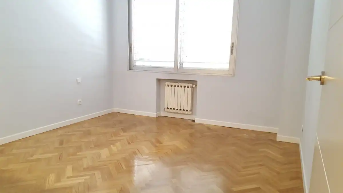 Piso con ascensor en venta en Calle POTOSI, imagen 2