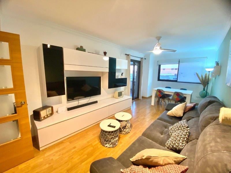 Flat to rent in El Cónsul - Ciudad Universitaria - El Romeral