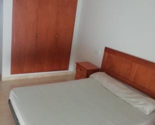 Bedroom of Flat to rent in Girona Capital  with Heating, Terrace and Furnished