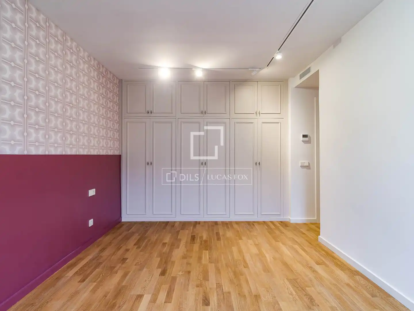 Schlafzimmer von Wohnung zum Verkauf in Barcelona mit Heizung, Terrasse und Abstellraum