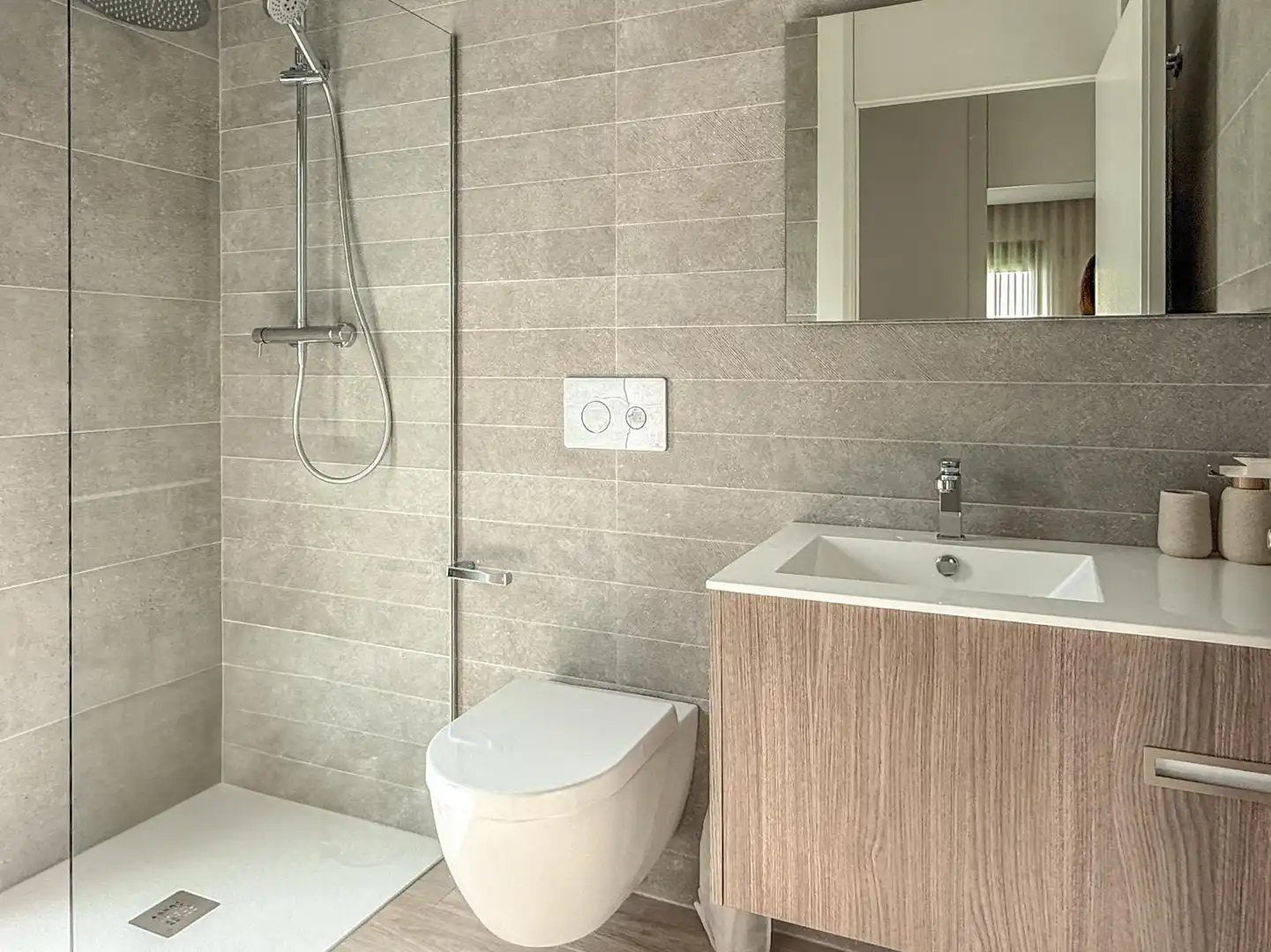Baño de Casa o chalet de alquiler en Finestrat con Aire acondicionado, Calefacción y Jardín privado