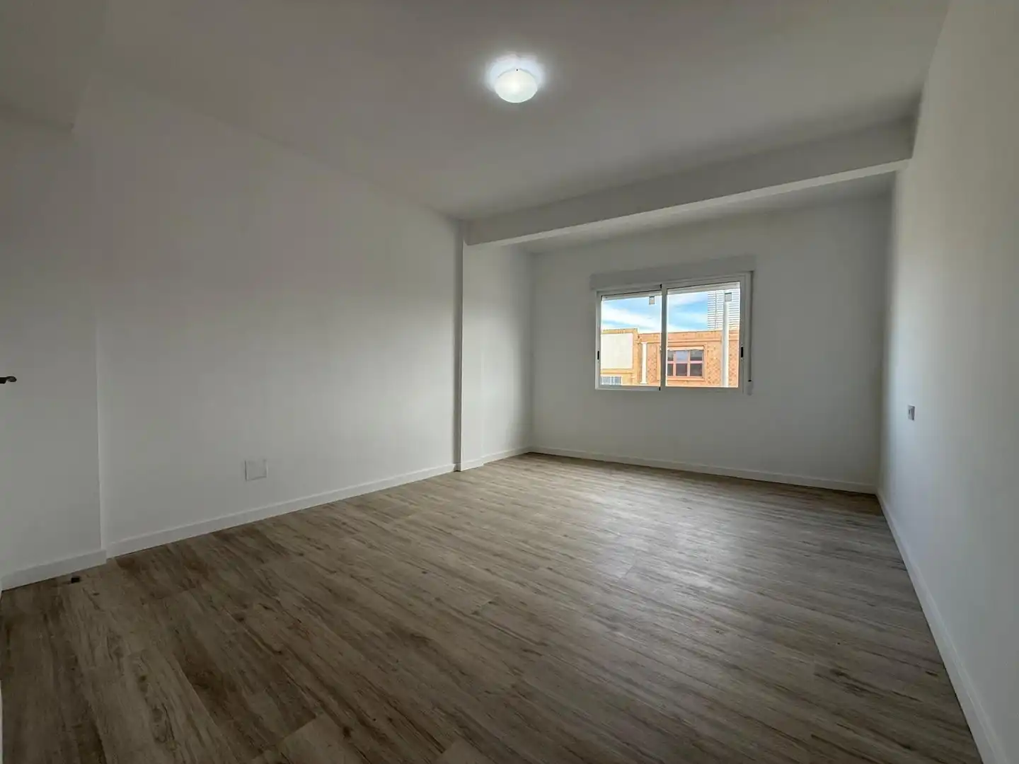 Habitación de Ático en venta en San Pedro del Pinatar con Terraza, Trastero y Balcón