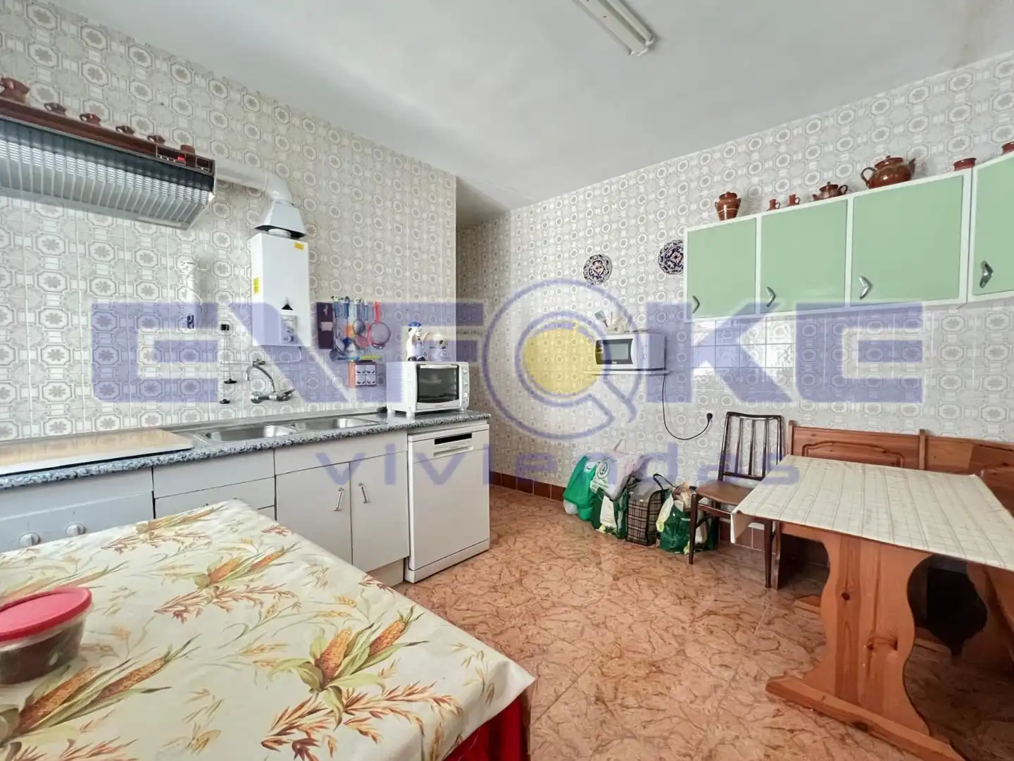 Cocina de Casa o chalet en venta en Benquerencia de la Serena con Terraza, Trastero y Amueblado