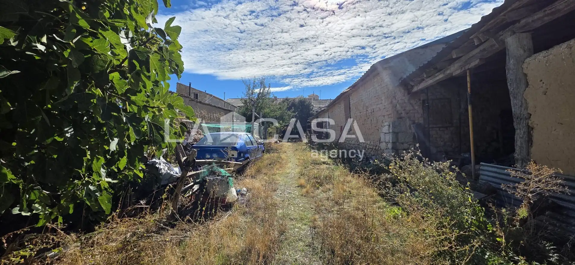 Houses for sale in Villavaquerín, Valladolid