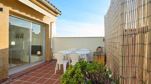 Photo 3 of Flat to rent in Carrer de Ruiz de Padrón, El Camp de l'Arpa del Clot, Barcelona