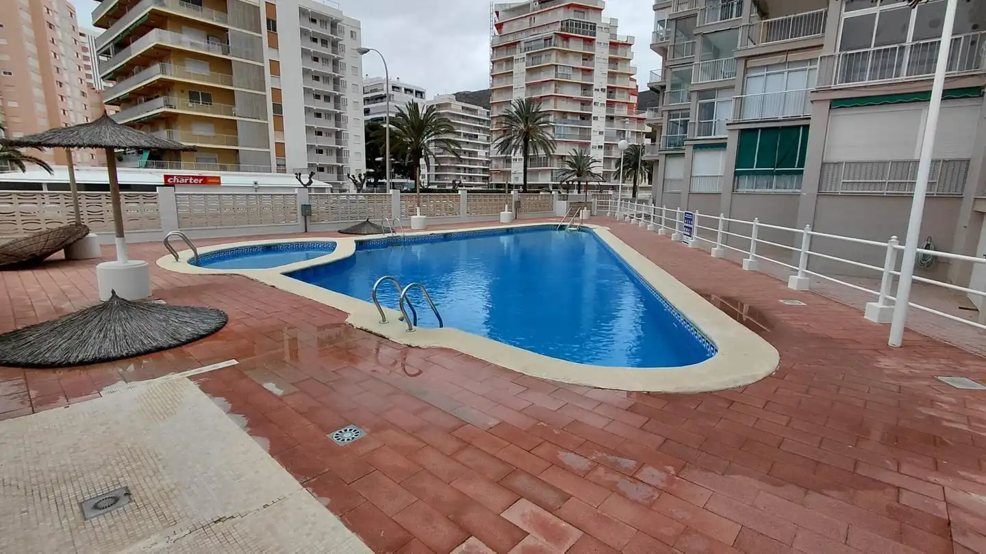 Piscina de Apartamento en venta en Cullera con Terraza y Piscina comunitaria
