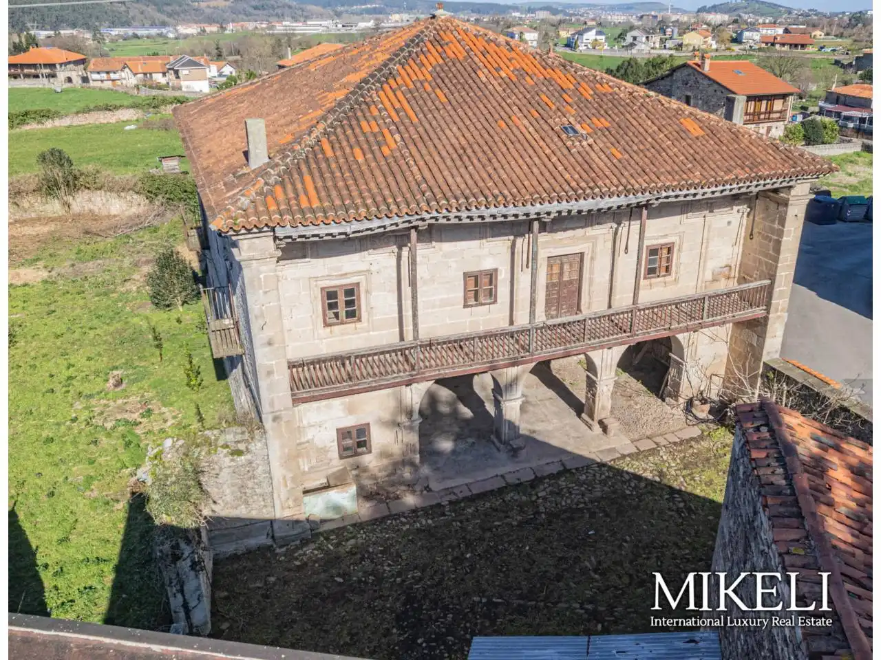 Casa amb jardí en venda a Calle Viernoles, imagen 15