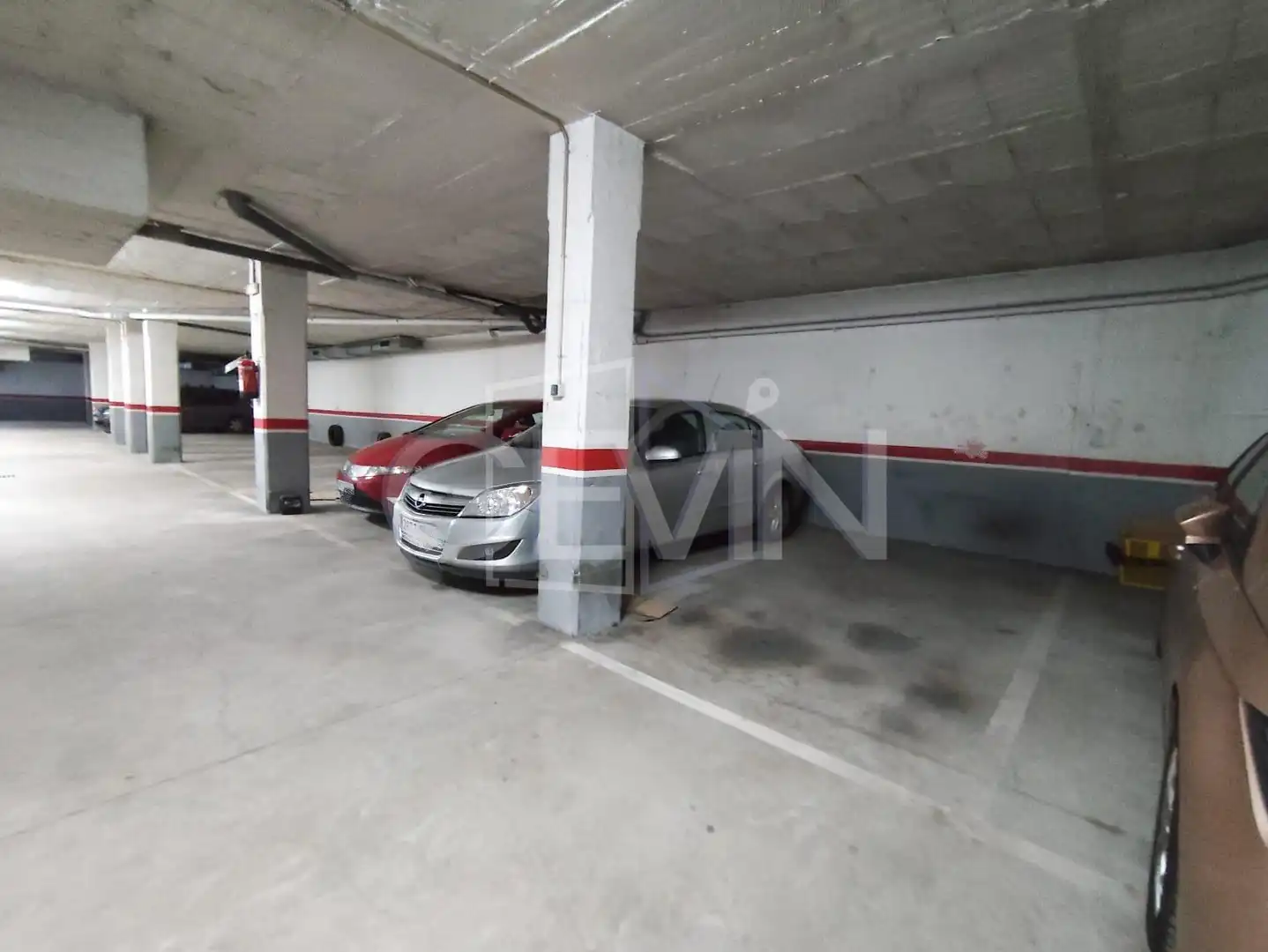 Parking de Piso en venta en Santa Perpètua de Mogoda con Aire acondicionado, Trastero y Balcón