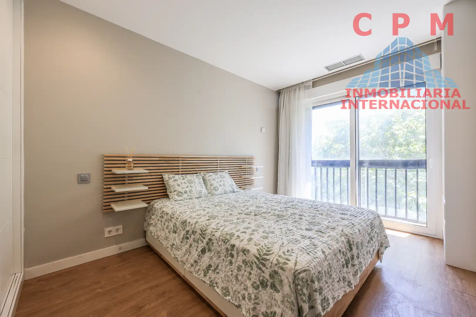 Schlafzimmer von Wohnung zur Miete in Madrid mit Klimaanlage, Heizung und Parkett