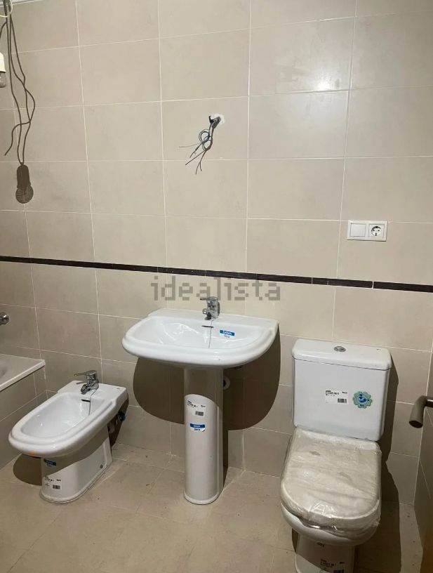 Baño de Piso en venta en Puertollano con Calefacción y Parquet