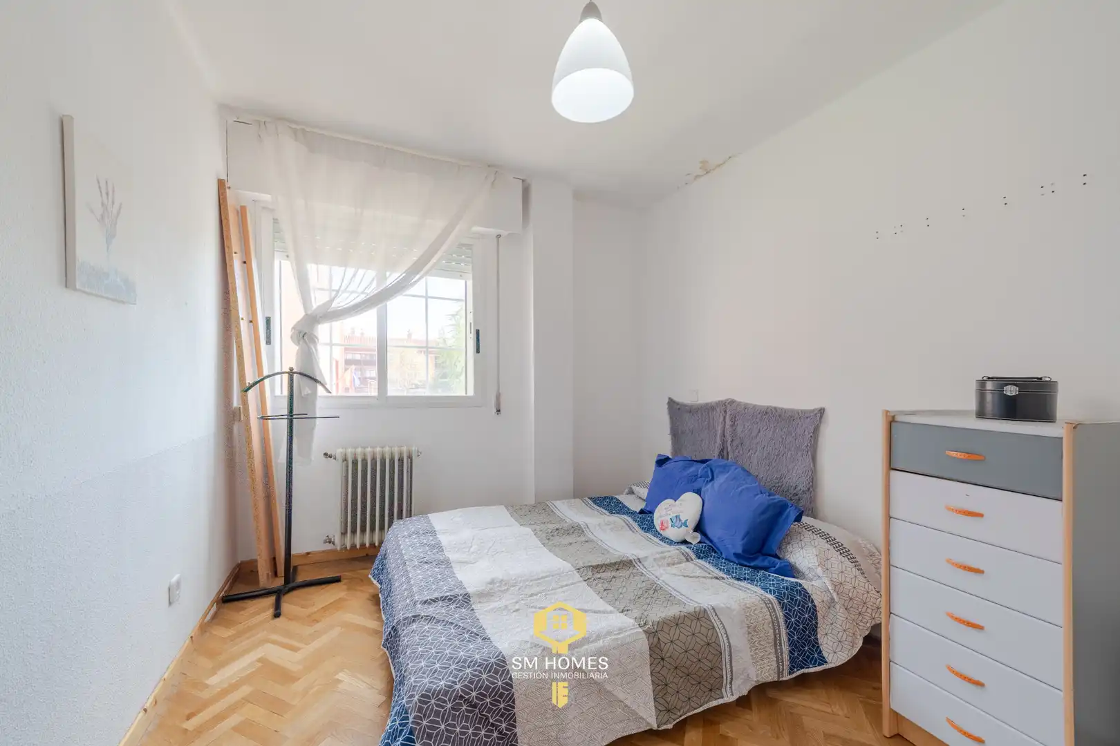 Bedroom of Detached homes for sale in Mejorada del Campo  with Air Conditioner, Heating and Private garden
