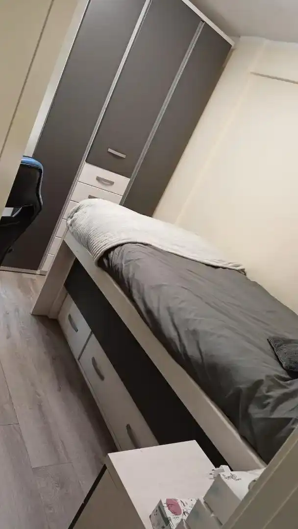Schlafzimmer von Wohnung zur Miete in Ribamontán al Mar