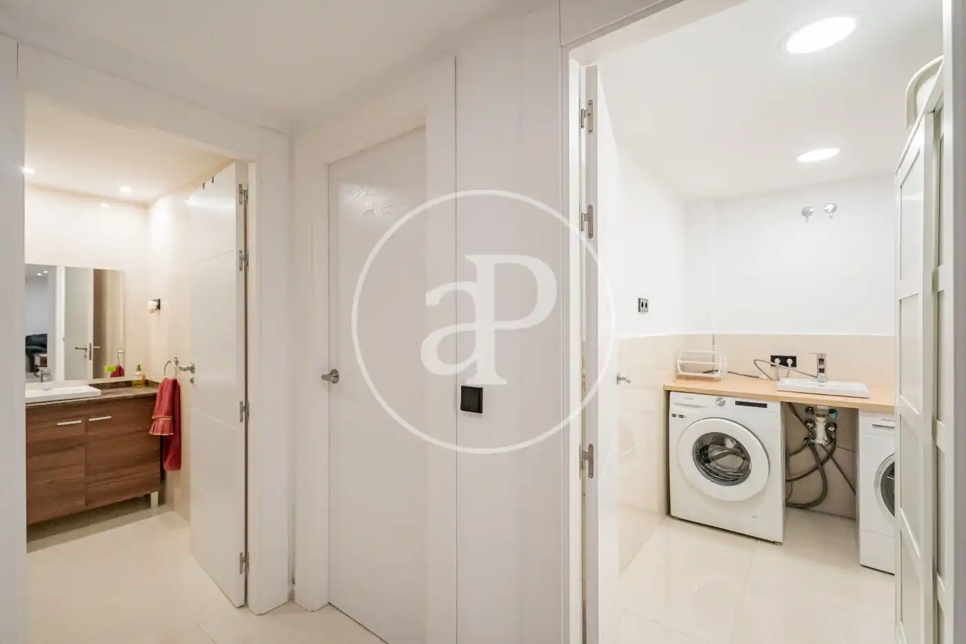 Casa adosada en venta en Pozuelo de Alarcón con Aire acondicionado, Calefacción y Jardín privado
