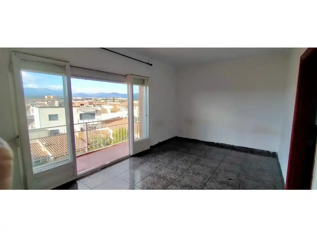 Piso en venta en Calle Prudenci Bertrana, Sils