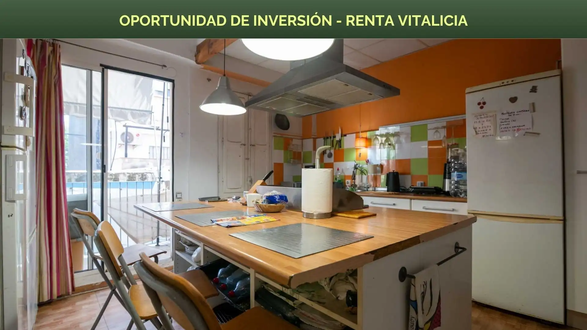 Piso con terraza en venta en Carrer de València