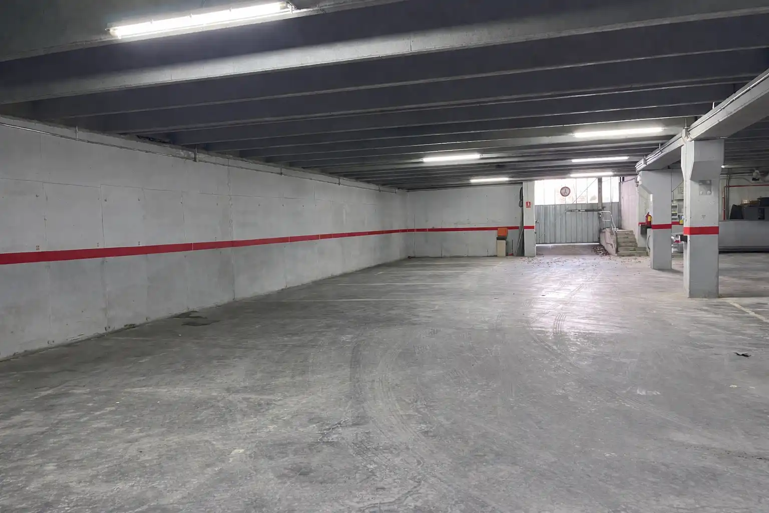 Parking de Oficina de alquiler en Barcelona con Aire acondicionado y Calefacción