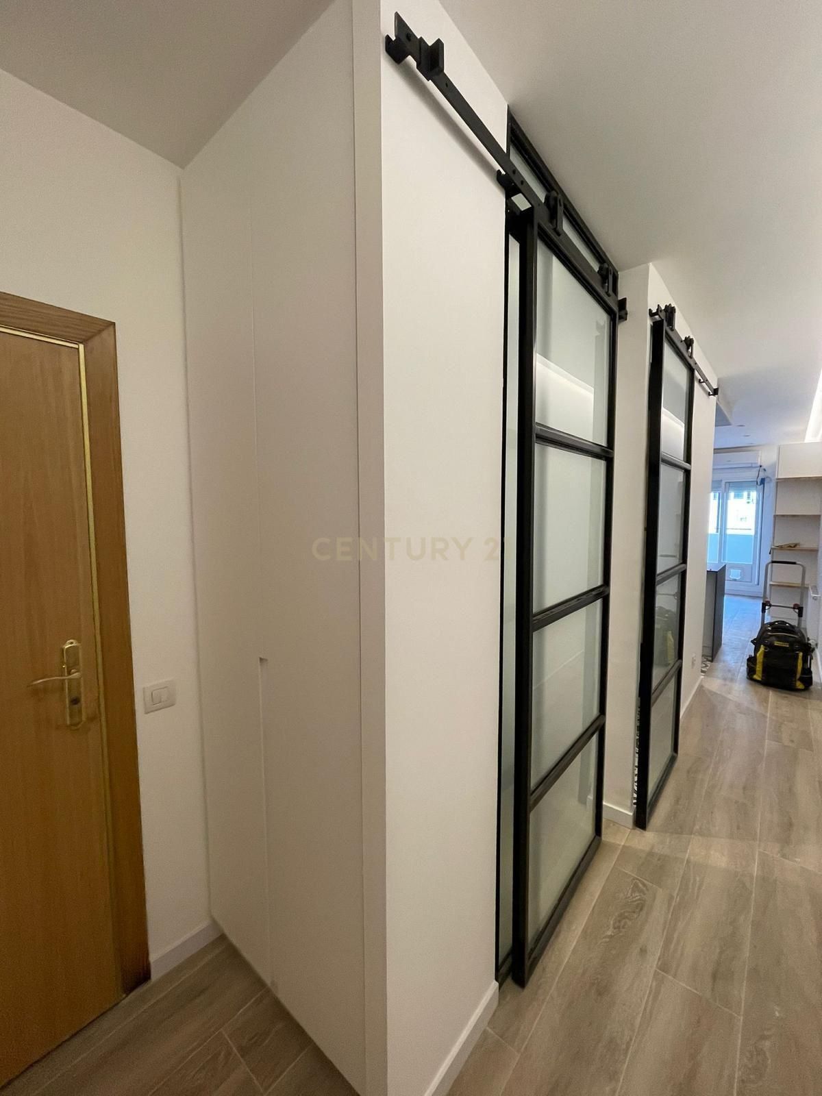 Apartment for sale in  Barcelona Capital  with Air Conditioner, Oven and Washing machine