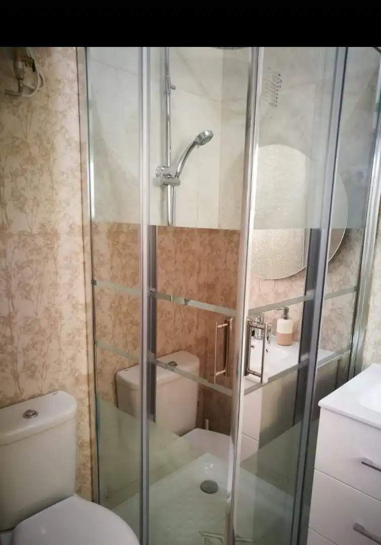 Bathroom of Detached homes for sale in Móstoles  with Air Conditioner, Heating and Private garden