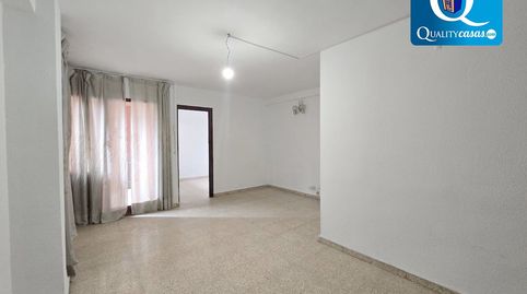 Foto 2 von Wohnungen zum Verkauf in Carolinas Altas, Alicante / Alacant