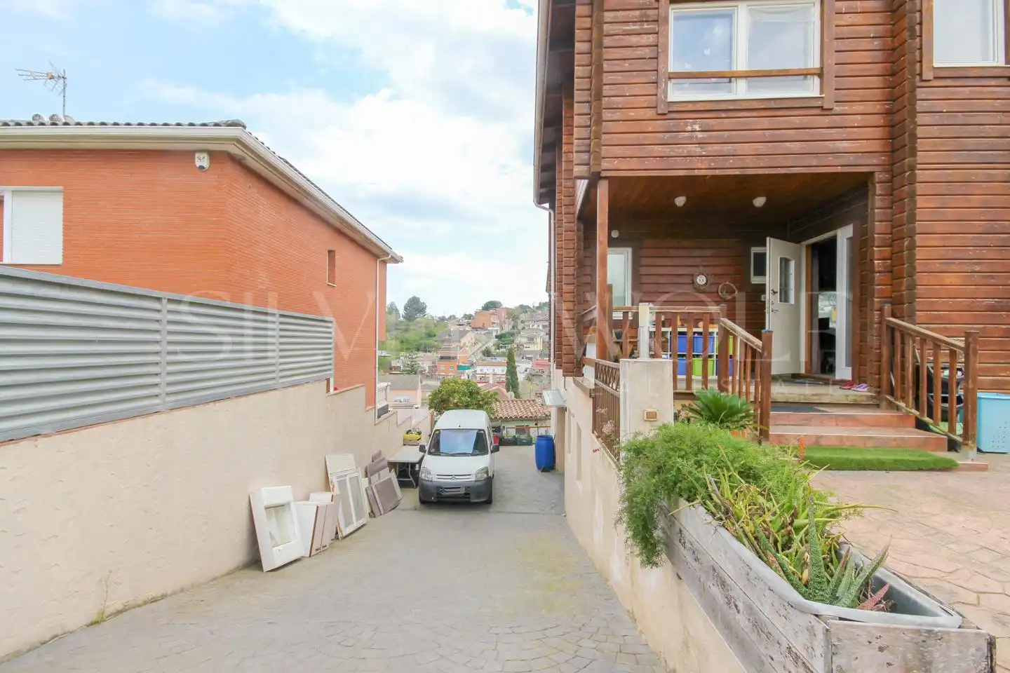 Exterior view of Houses for sale in Sant Boi de Llobregat  with Private garden, Parquet flooring and Terrace