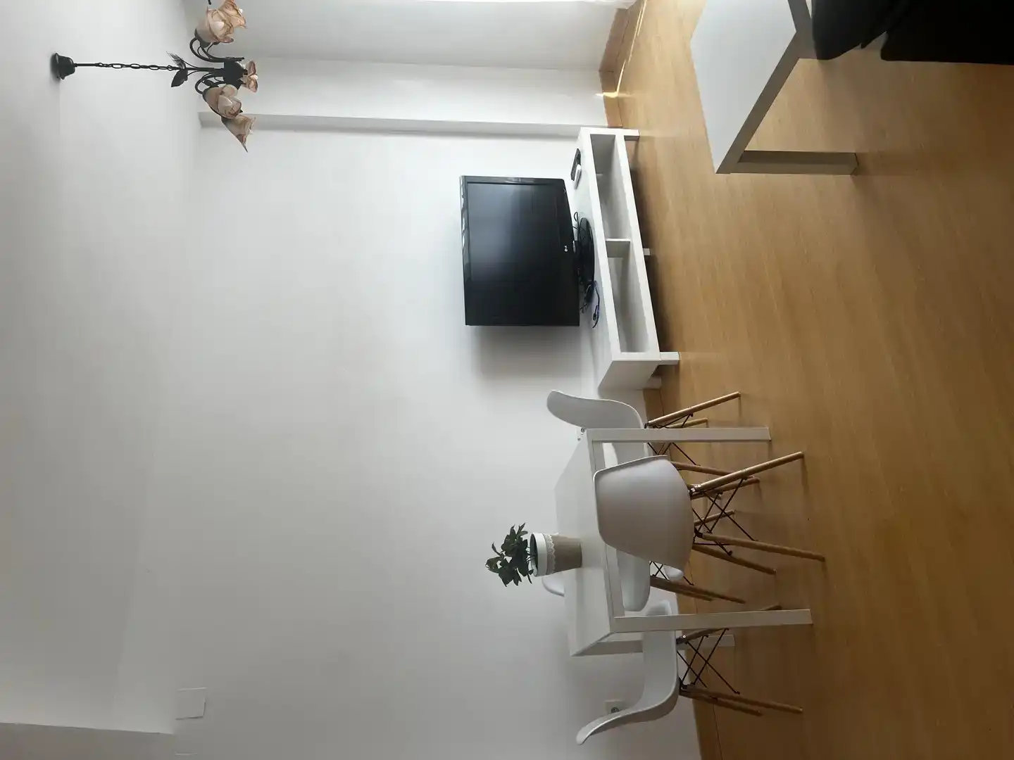 Sala d'estar de Pis en venda en Ogíjares amb Aire condicionat, Jardí privat i Parquet