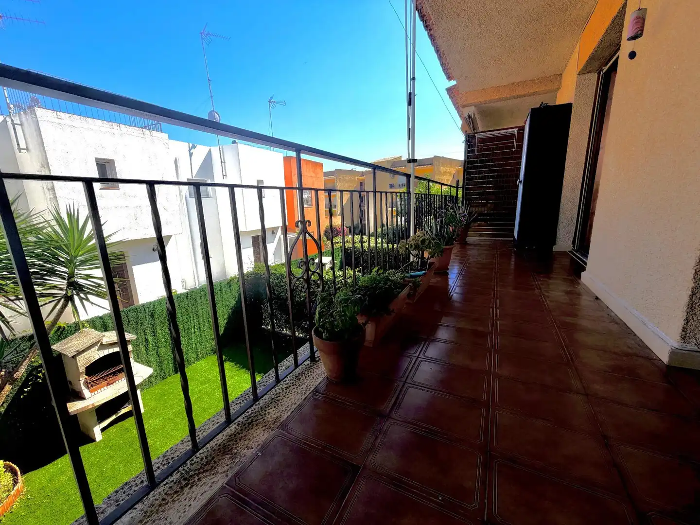 Vista exterior de Piso en venta en Palamós con Terraza y Balcón