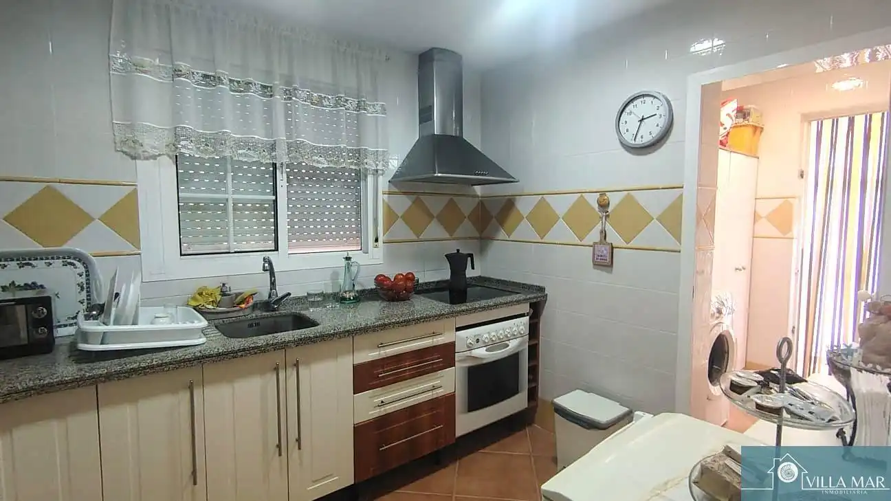 Kitchen of Houses for sale in Rota