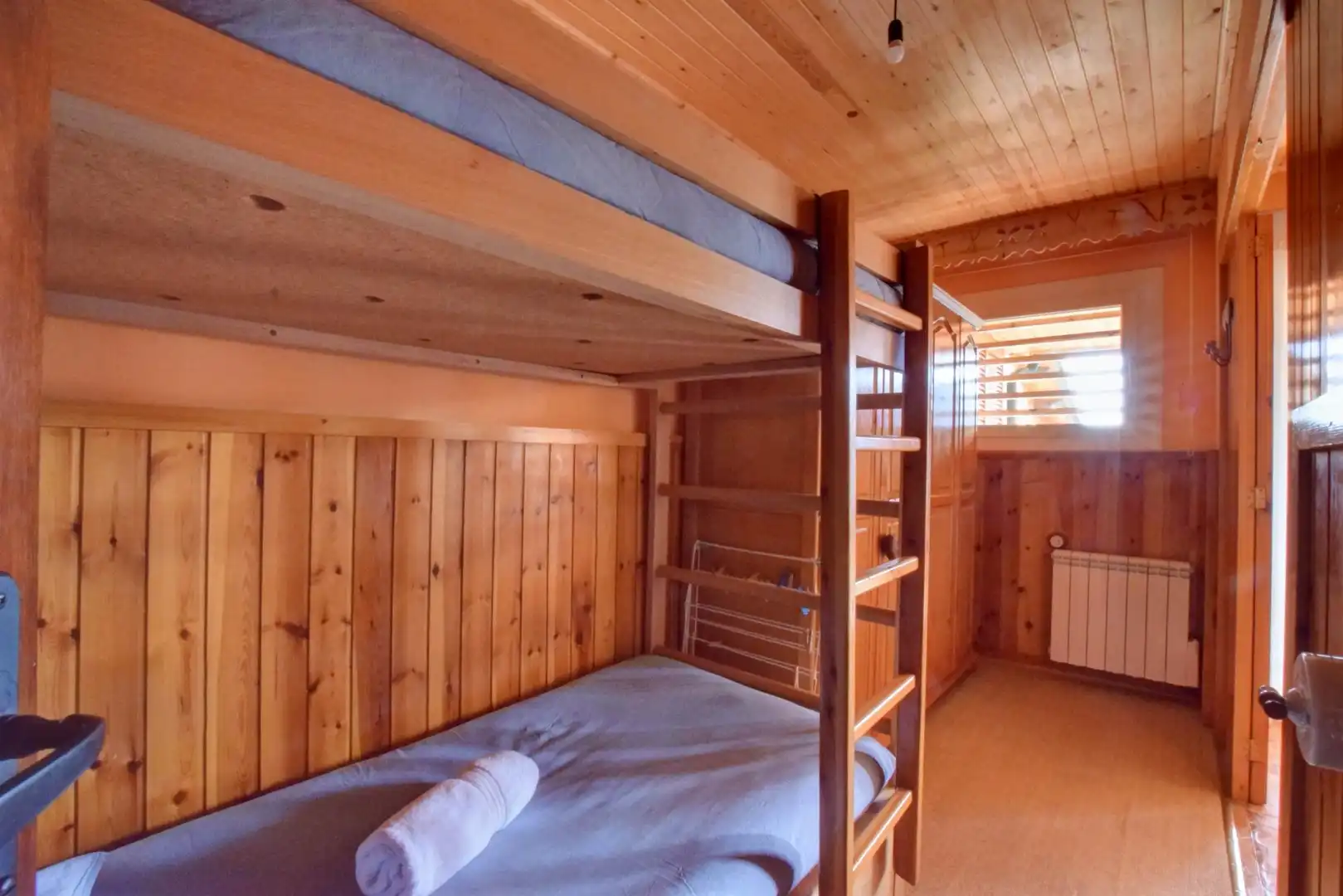 Habitación de Apartamento en venta en Alp con Aire acondicionado, Calefacción y Terraza
