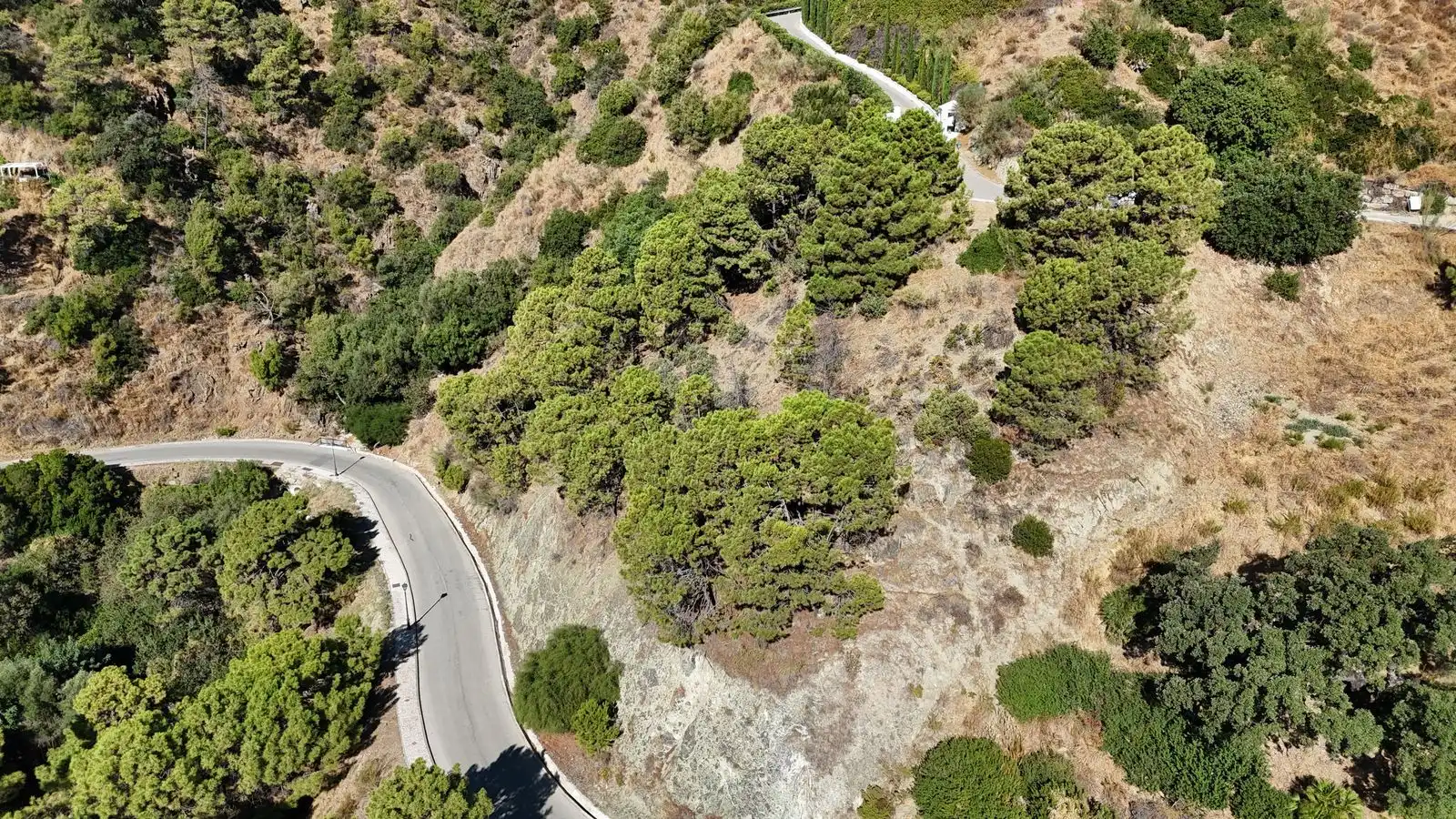 Terreno residencial en venta en Benahavís pueblo, imagen 2