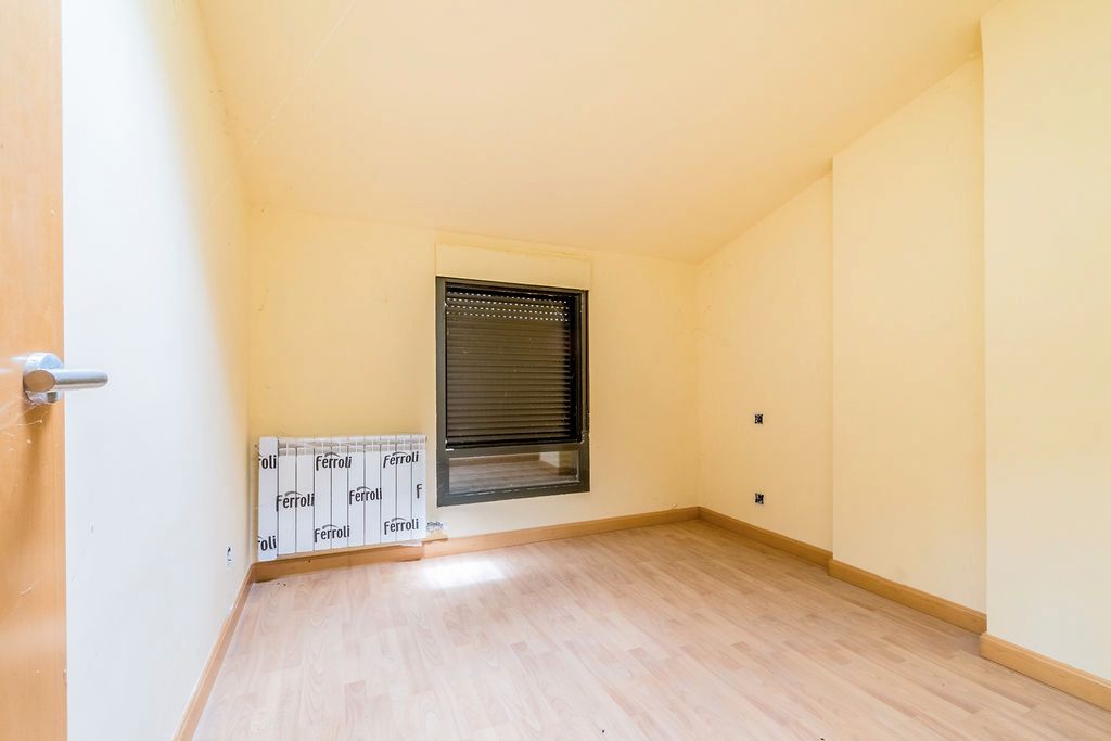 Bedroom of Single-family semi-detached for sale in Cardeñuela Riopico