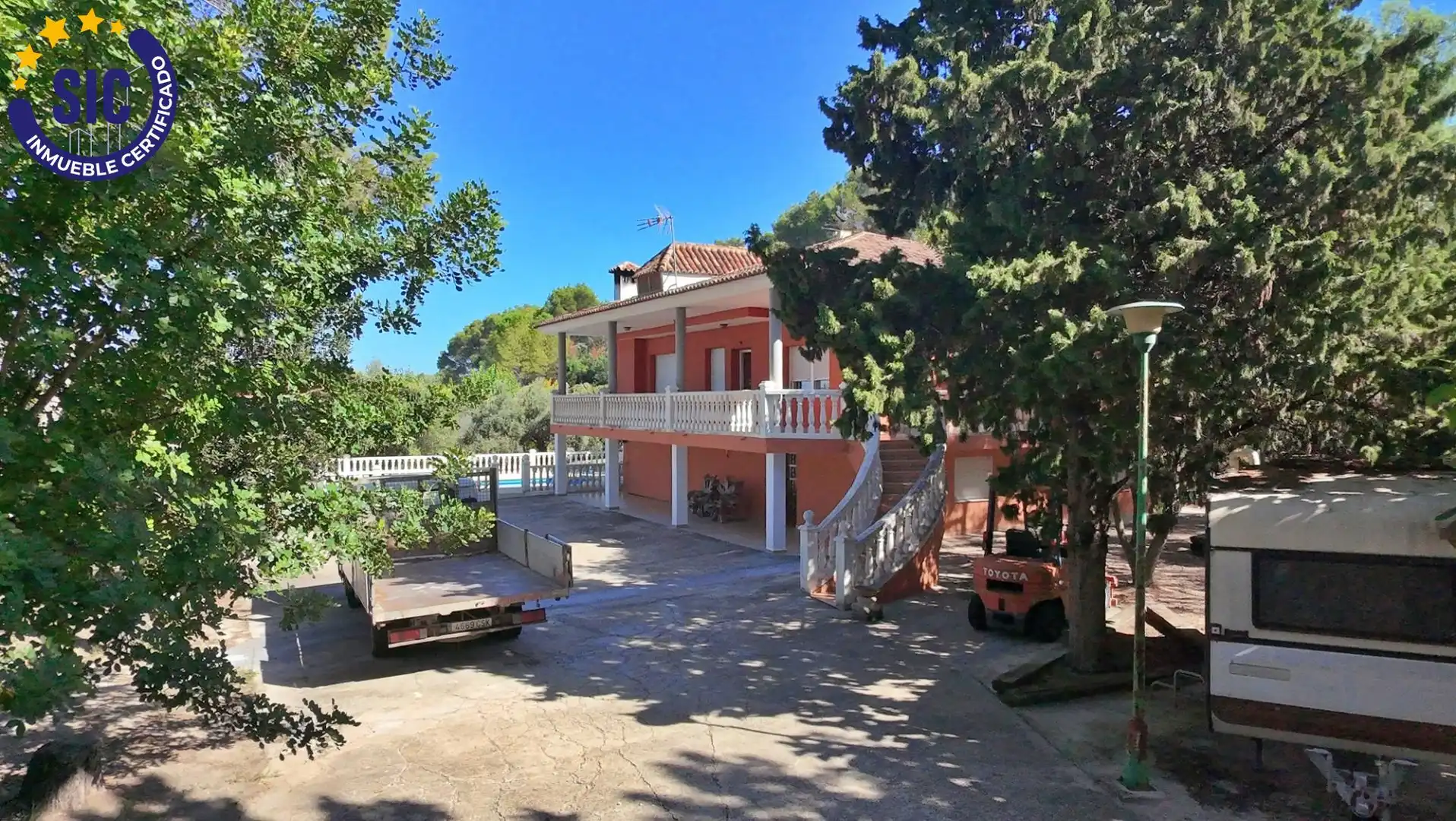 Vista exterior de Casa o xalet en venda en Xàtiva amb Aire condicionat, Calefacció i Jardí privat
