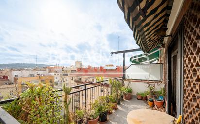 Vista exterior de Àtic en venda en  Barcelona Capital amb Aire condicionat, Calefacció i Terrassa