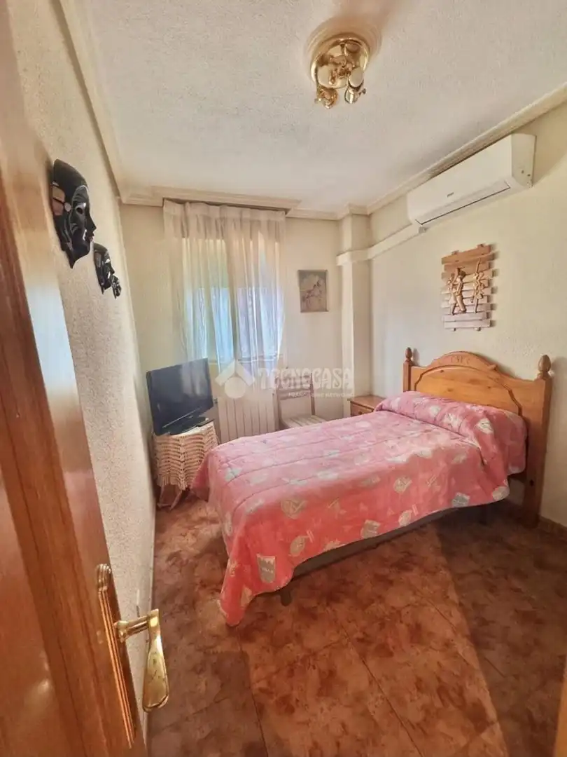 Habitación de Piso en venta en La Serna