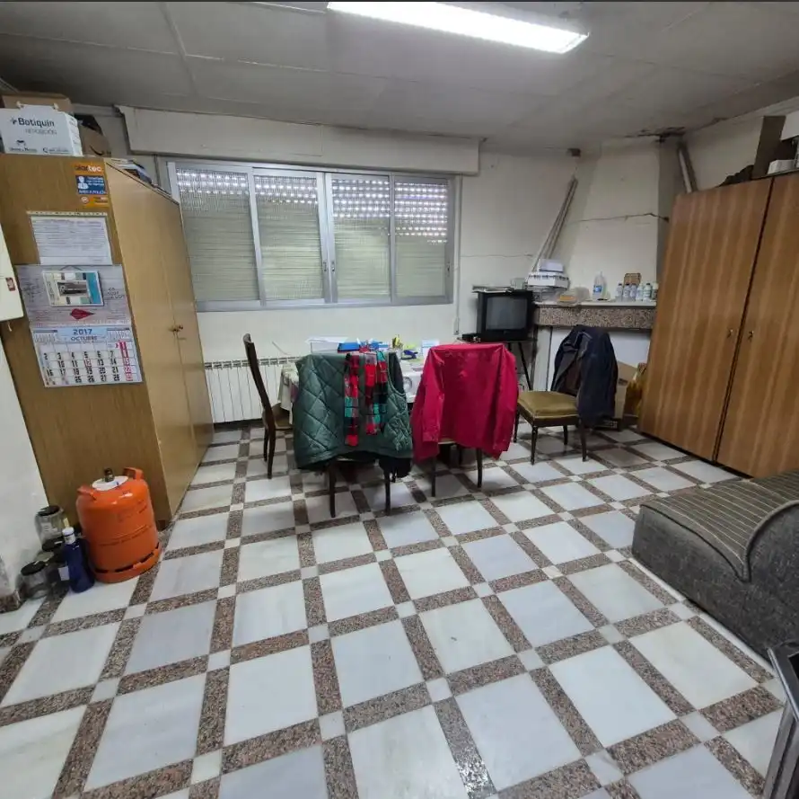 Commercial properties for rent in Viver  with Air Conditioner and Furnished