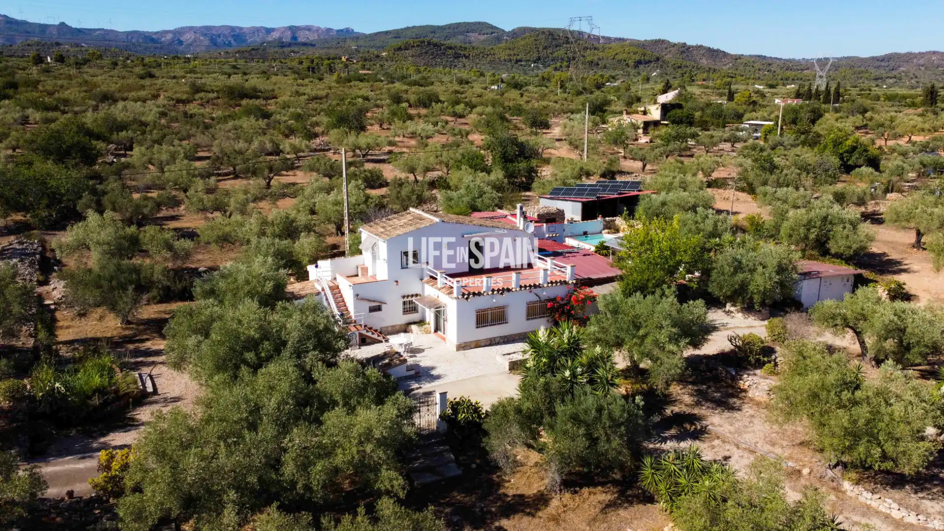 Country house with pool for sale in Camarles, imagen 100